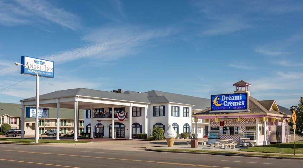 Angel Inn Near Imax, A Travelodge By Wyndham Branson Exterior photo